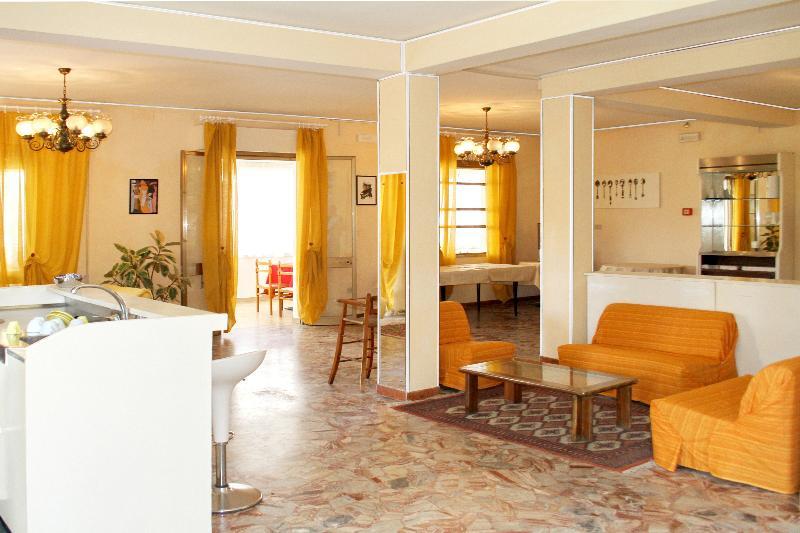 Hotel Lagomaggio Rímini Exterior foto