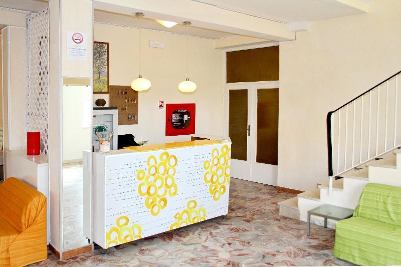 Hotel Lagomaggio Rímini Exterior foto